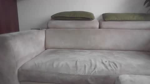 Sole Obedient online show from December 21, 2025, 10:44 am