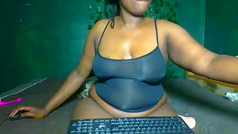 Solly bunny online show from May 31, 2026, 2:20 am