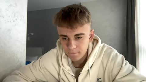 Jett online show from April 1, 2026, 8:37 am