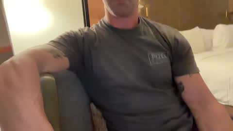 Snapshot of some_guy00 chatting on February 19, 2026, 3:46 am Some guy00 online show from February 19, 2026, 3:46 am