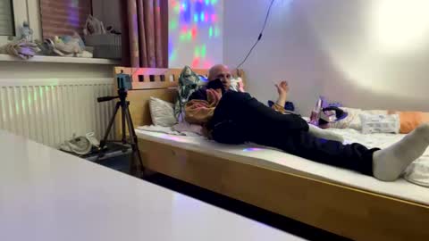 Soni online show from March 2, 2025, 1:26 am