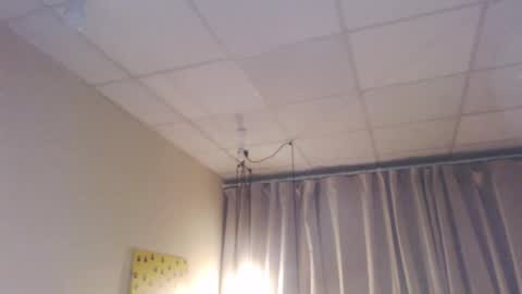 Snapshot of sondrariddle chatting on April 29, 2026, 8:04 pm sondrariddle online show from April 29, 2026, 8:04 pm
