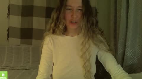 Mary online show from January 10, 2025, 7:32 pm