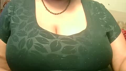 soni88888 online show from February 11, 2025, 9:42 am