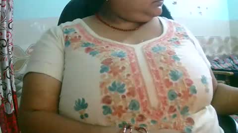 soni88888 online show from April 22, 2026, 4:08 pm
