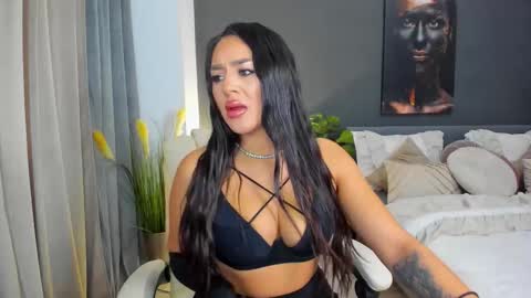 Snapshot of sonia__rey chatting on October 24, 2025, 9:06 am Sonia Rey online show from October 24, 2025, 9:06 am