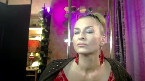 Sonia online show from May 18, 2026, 1:50 pm