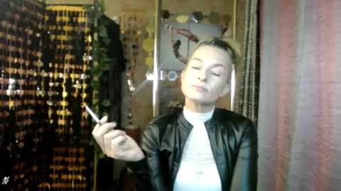 Sonia online show from July 28, 2026, 4:39 pm