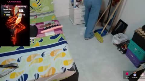 soniafuckboobs online show from June 24, 2026, 12:26 pm
