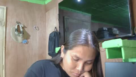 soniarey534 online show from May 10, 2026, 1:05 pm