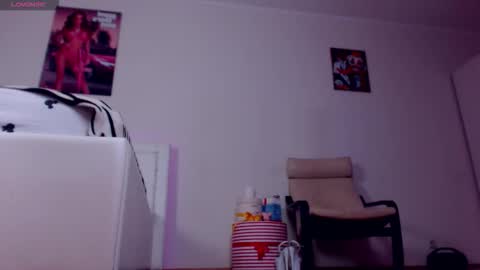 Snapshot of sonjanextray chatting on October 22, 2025, 7:41 am Sonja Ray online show from October 22, 2025, 7:41 am