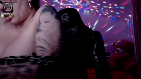 Snapshot of sonyadevon chatting on December 27, 2024, 10:55 am Sonia online show from December 27, 2024, 10:55 am