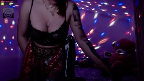 Snapshot of sonyadevon chatting on February 7, 2025, 5:20 am Sonia online show from February 7, 2025, 5:20 am