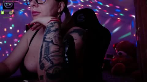 Snapshot of sonyadevon chatting on February 14, 2025, 6:45 am Sonia online show from February 14, 2025, 6:45 am