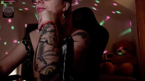 Snapshot of sonyadevon chatting on March 12, 2025, 8:08 am Sonia online show from March 12, 2025, 8:08 am