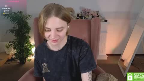 Litta online show from May 27, 2026, 1:02 am