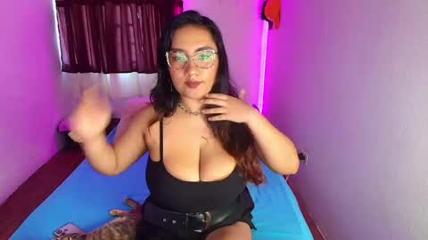soph_antony online show from May 14, 2026, 10:38 pm