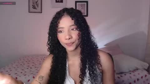Sophi baby online show from October 19, 2025, 5:08 am