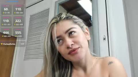 Sophia online show from December 5, 2025, 12:03 pm