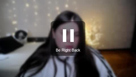 sophia__olsen online show from April 11, 2026, 7:45 am