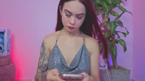 Sophia Independent model online show from October 18, 2025, 10:21 pm