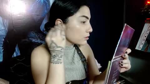 sophia hottie online show from March 12, 2026, 6:47 pm