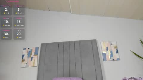 sophia_ebony___ online show from April 13, 2026, 12:10 pm