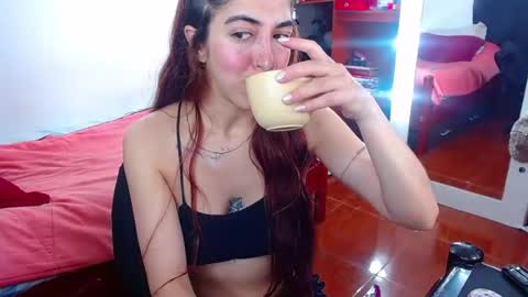 Snapshot of sophia_greey chatting on July 18, 2026, 10:08 am sophia_greey online show from July 18, 2026, 10:08 am