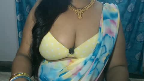 Snapshot of sophia_indian chatting on June 13, 2026, 5:27 am Sophia Tamil online show from June 13, 2026, 5:27 am