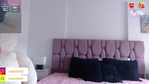 Sophia Carson online show from December 14, 2024, 7:25 pm