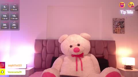 Sophia Carson online show from December 18, 2024, 10:40 am