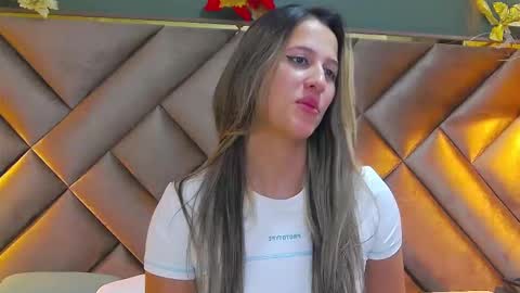 Sofia online show from December 13, 2025, 7:53 pm