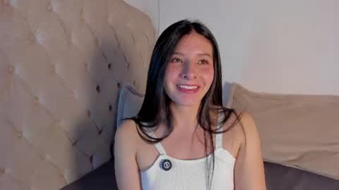 Sophia online show from July 25, 2026, 4:32 am