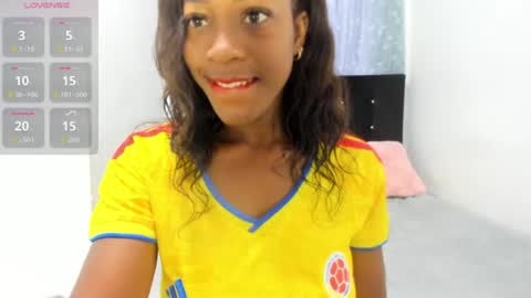 Snapshot of sophia_moons_ chatting on July 4, 2026, 11:27 am sophia_moons_ online show from July 4, 2026, 11:27 am