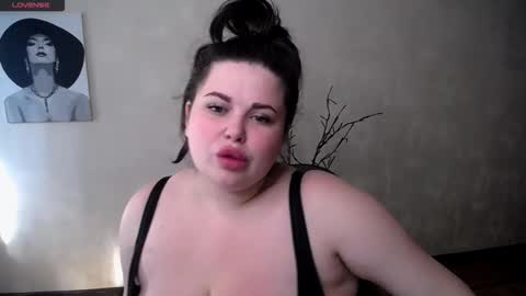 sophia_olsen_ online show from September 24, 2025, 11:35 am