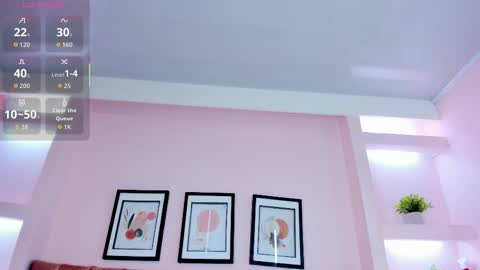 Snapshot of sophia_salem chatting on February 26, 2026, 7:24 pm Sophi online show from February 26, 2026, 7:24 pm