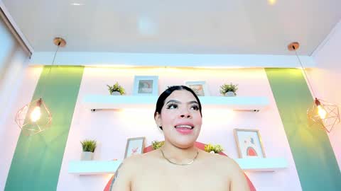 Snapshot of sophia_salem chatting on March 28, 2026, 12:05 pm Sophi online show from March 28, 2026, 12:05 pm