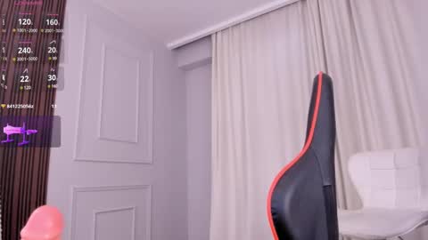 QUEEN OF SQUIRT online show from March 5, 2025, 3:18 pm