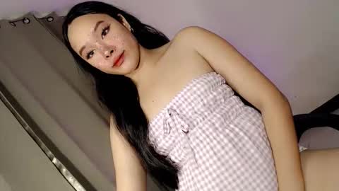 sophia_walker18 online show from May 26, 2026, 7:59 am