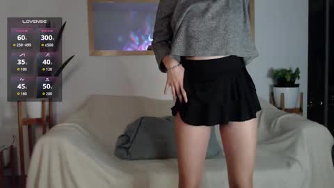 Snapshot of sophia_whispers chatting on October 26, 2025, 3:23 am Sophia online show from October 26, 2025, 3:23 am