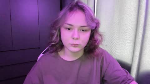 Sophia online show from December 19, 2025, 6:20 am