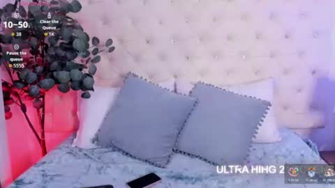 Sophia Paris online show from July 18, 2026, 2:38 am