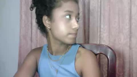 Sophia online show from May 26, 2026, 2:29 am