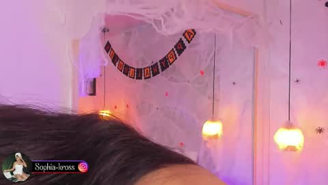 Sophia  online show from October 26, 2025, 8:31 am