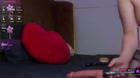 Sophia online show from April 16, 2026, 9:39 pm