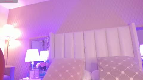 SophiaSmiths online show from November 3, 2025, 7:48 pm