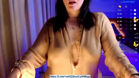 Snapshot of sophiasoft chatting on May 29, 2026, 2:15 pm Sophia online show from May 29, 2026, 2:15 pm