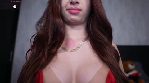 Snapshot of sophiaxv chatting on November 17, 2025, 1:00 am Sophy online show from November 17, 2025, 1:00 am