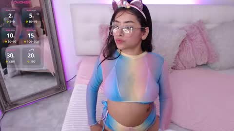   online show from September 12, 2025, 7:47 pm