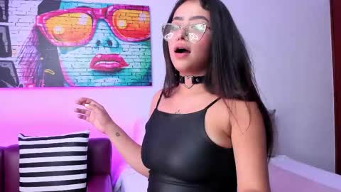   online show from December 1, 2025, 8:58 pm